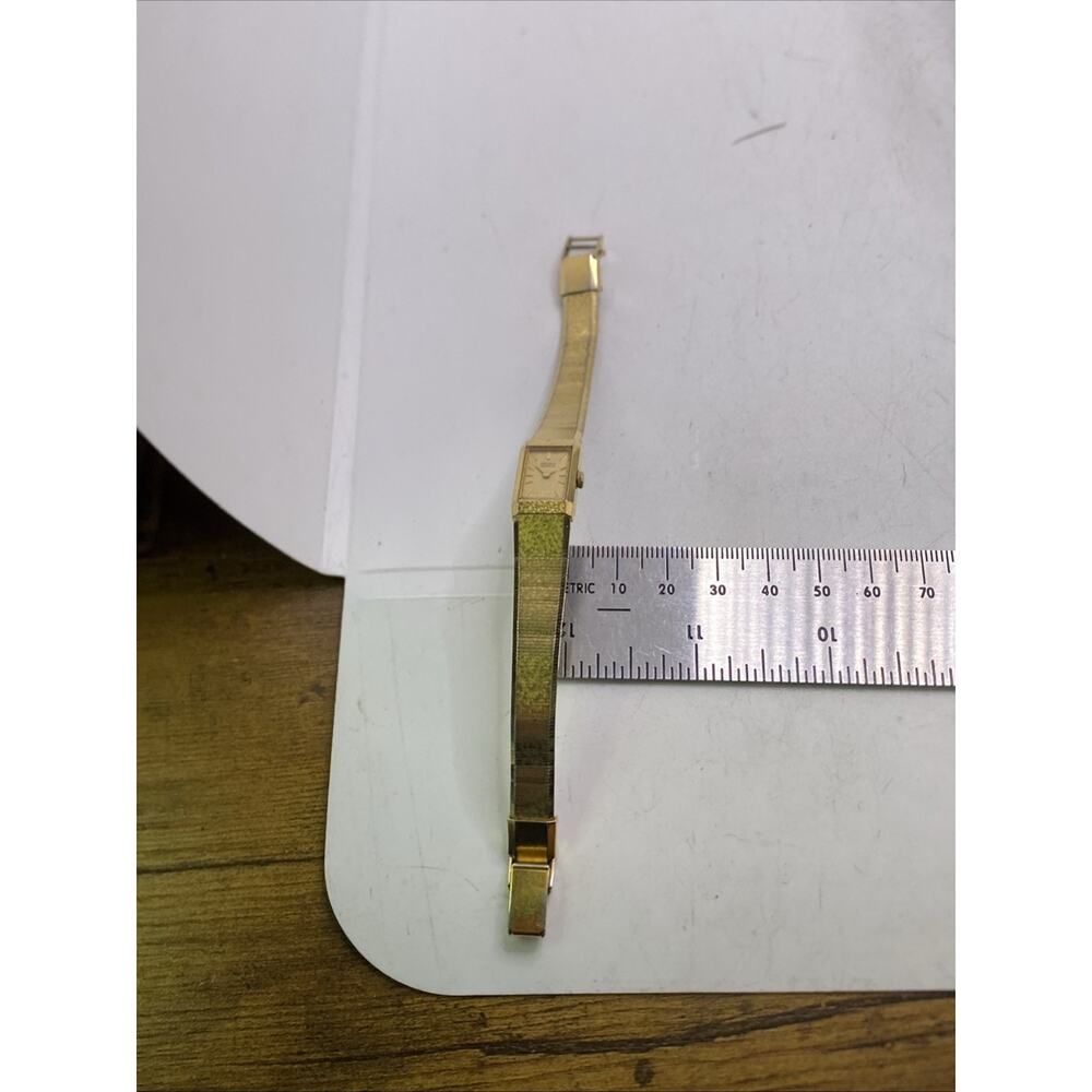 Vintage Womens Seiko Gold Tone Watch New Battery - Picture 6 of 7